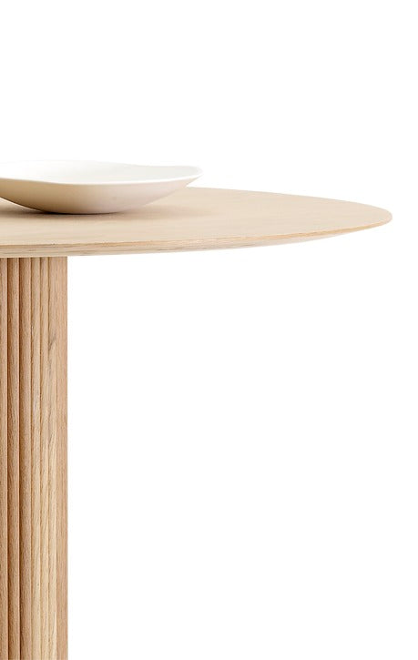 Palais Mega Table