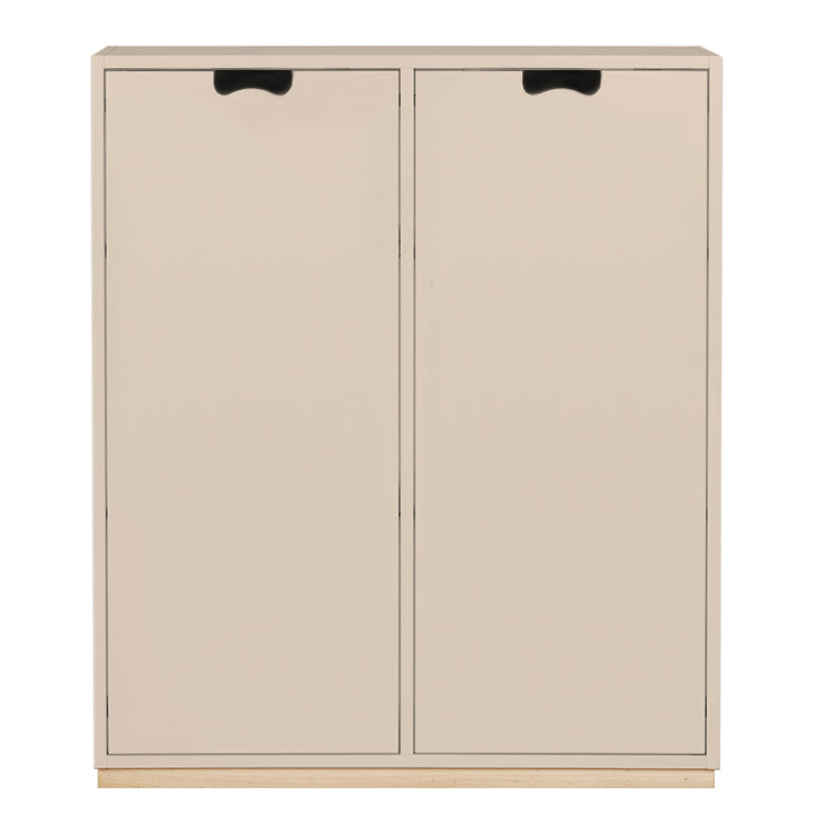Designed by Thomas Sandell and Jonas Bohlin 1994. The classic Snow Cabinet E has 2 soft-closing doors, a middle partition, and four shelves. Extra shelves can be ordered. Choose between two depths.
