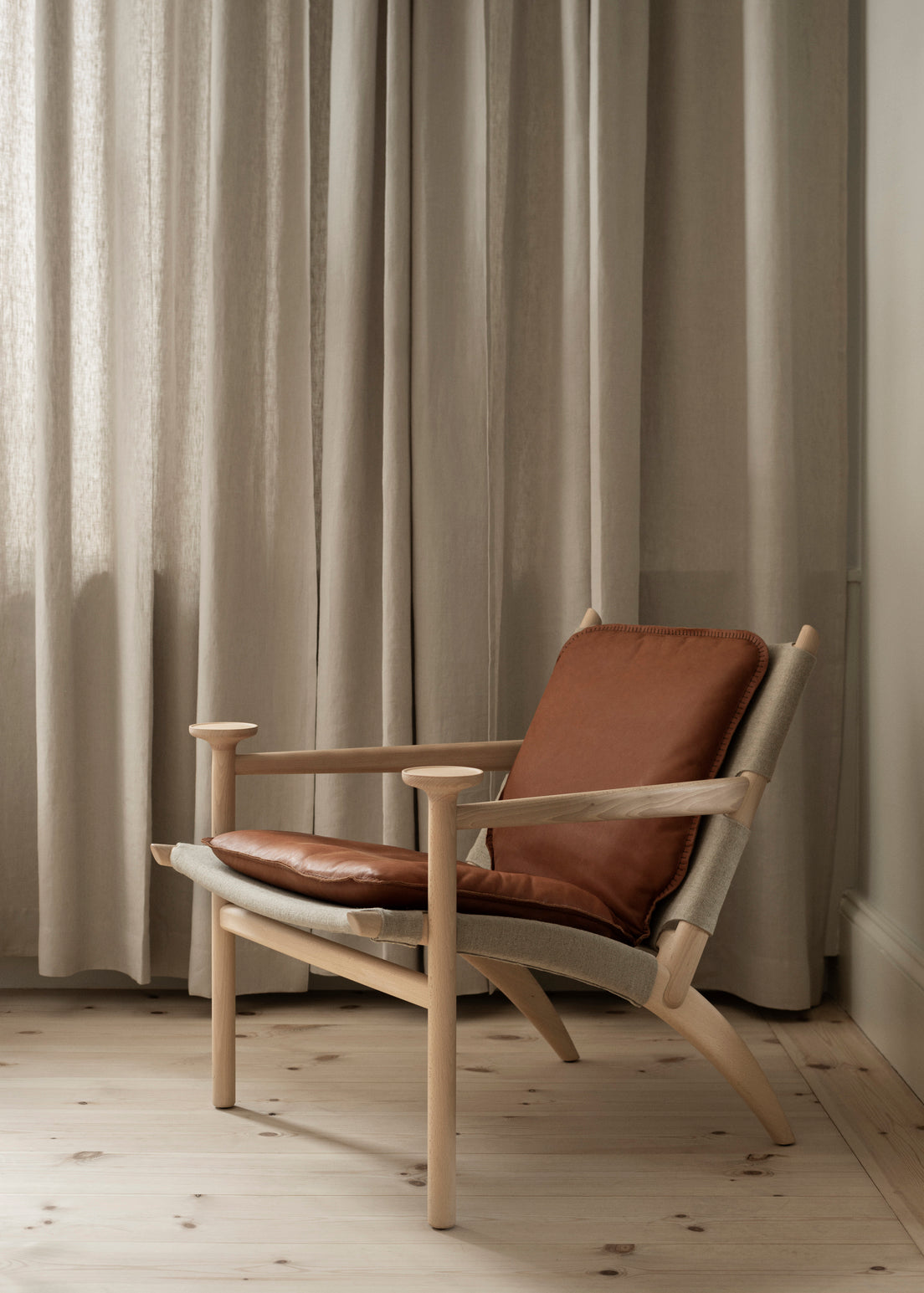 Hedwig Easy Chair