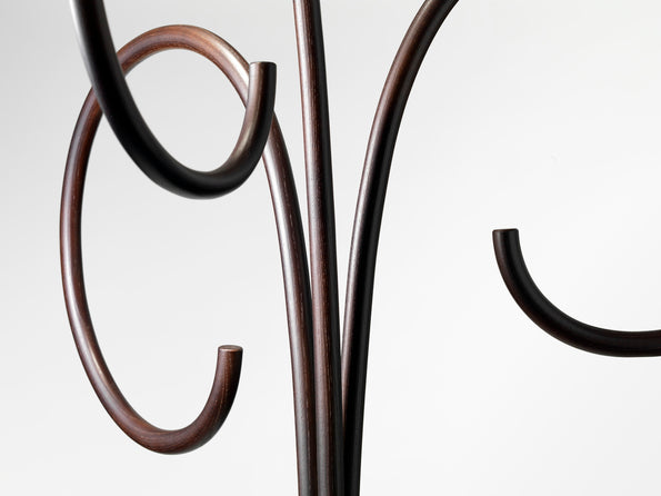 Loop Clothes Stand