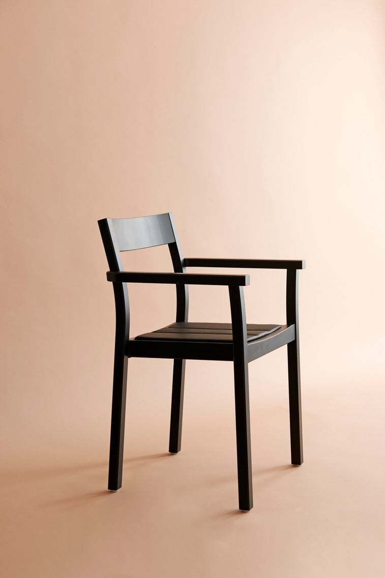 Ronja Armchair