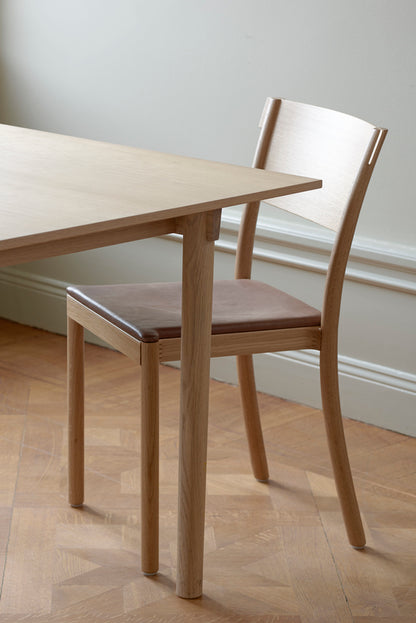 Tak Table