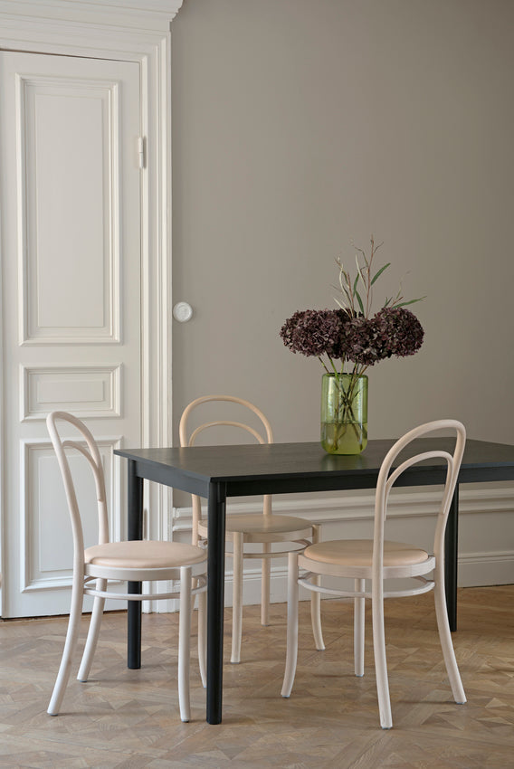 Tak Table