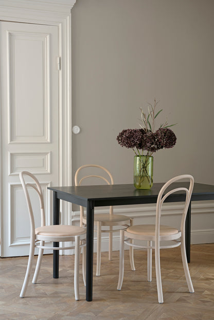 Tak Table