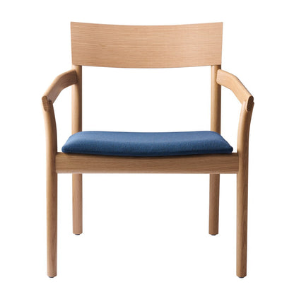 Vyn Easy Chair