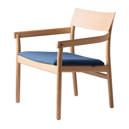 Vyn Easy Chair