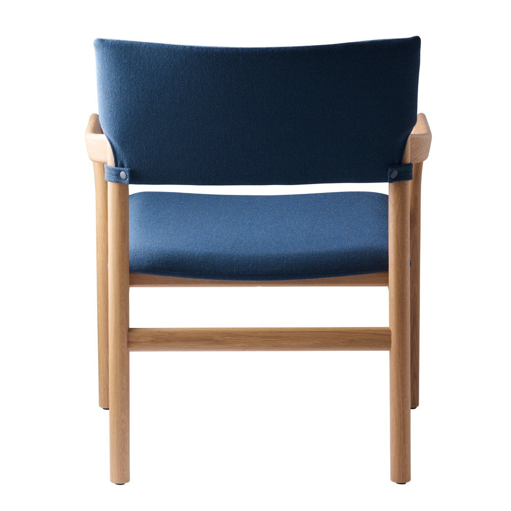 Vyn Easy Chair