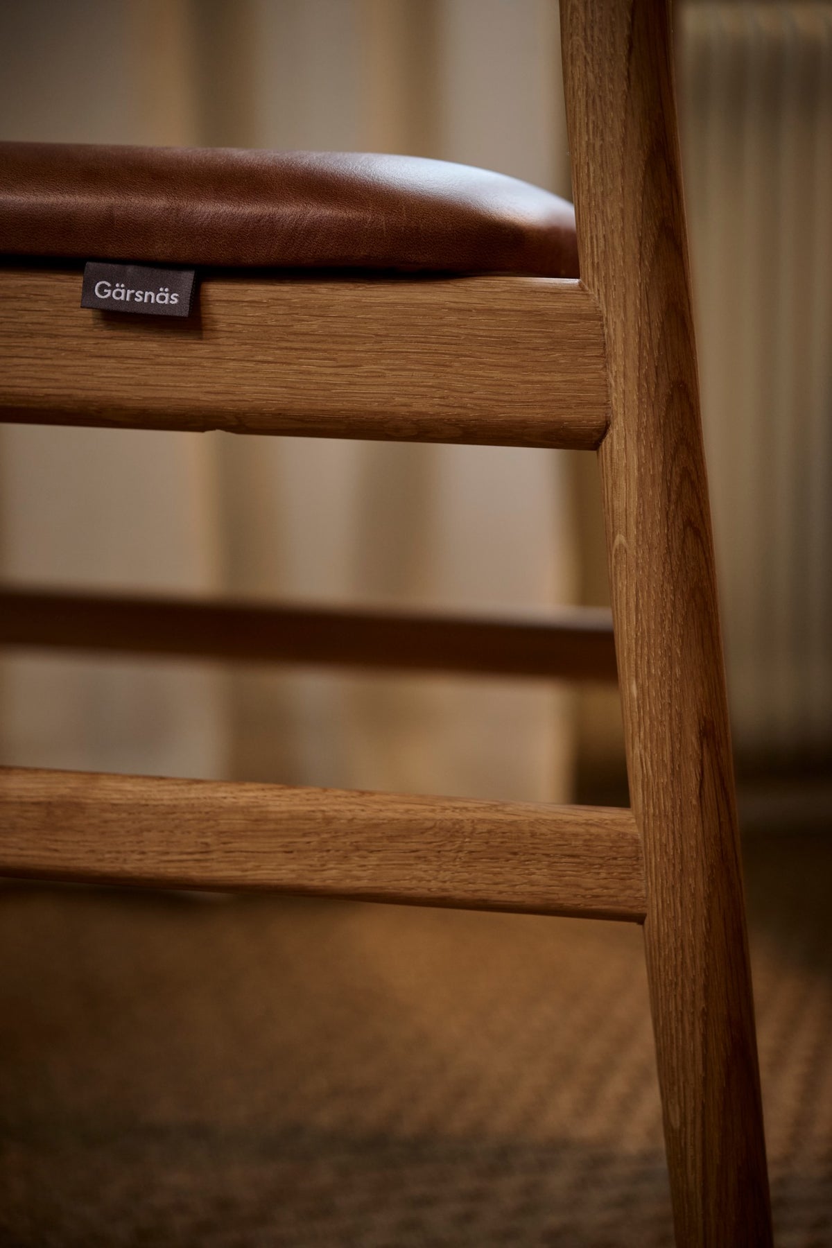 Vyn Chair