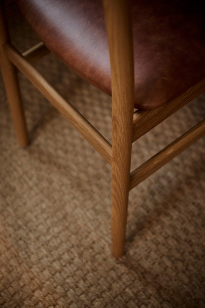 Vyn Chair