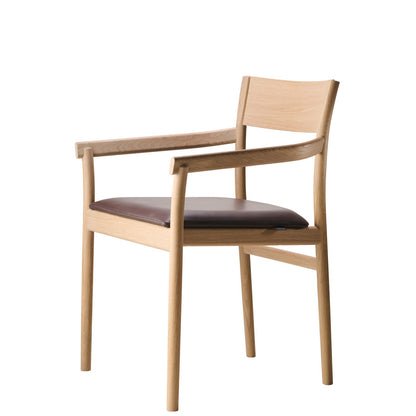 Vyn Armchair
