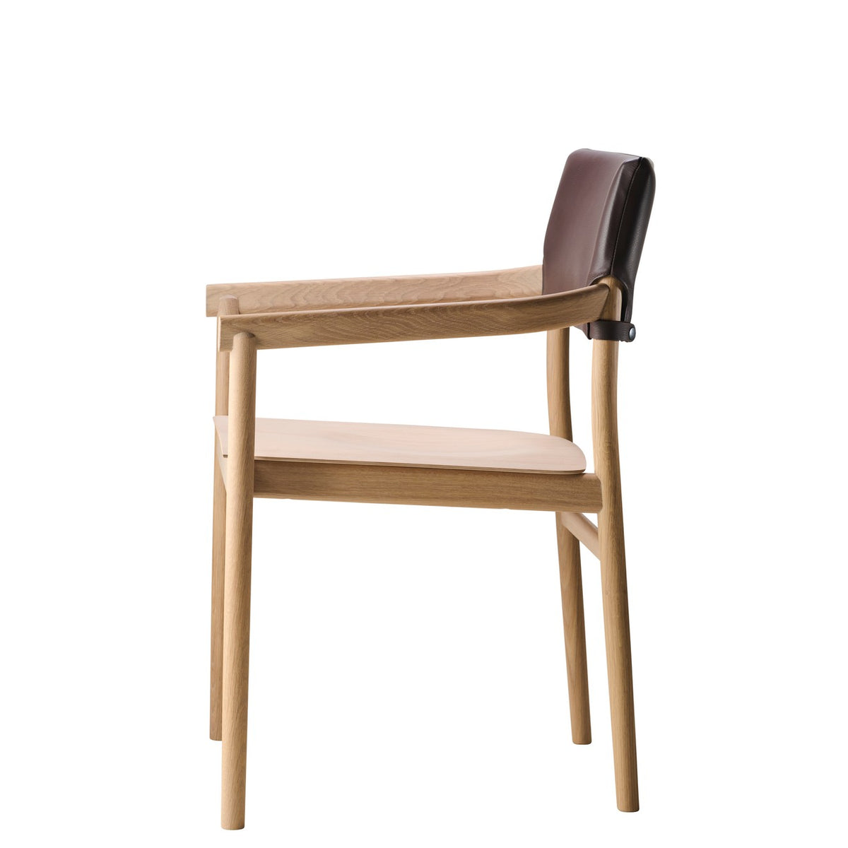 Vyn Armchair