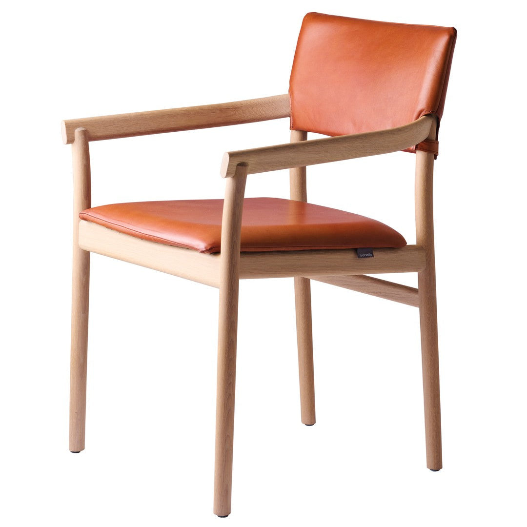 Vyn Armchair