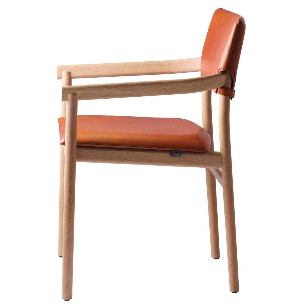 Vyn Armchair
