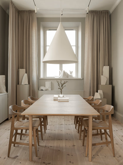 Hedda Armchair