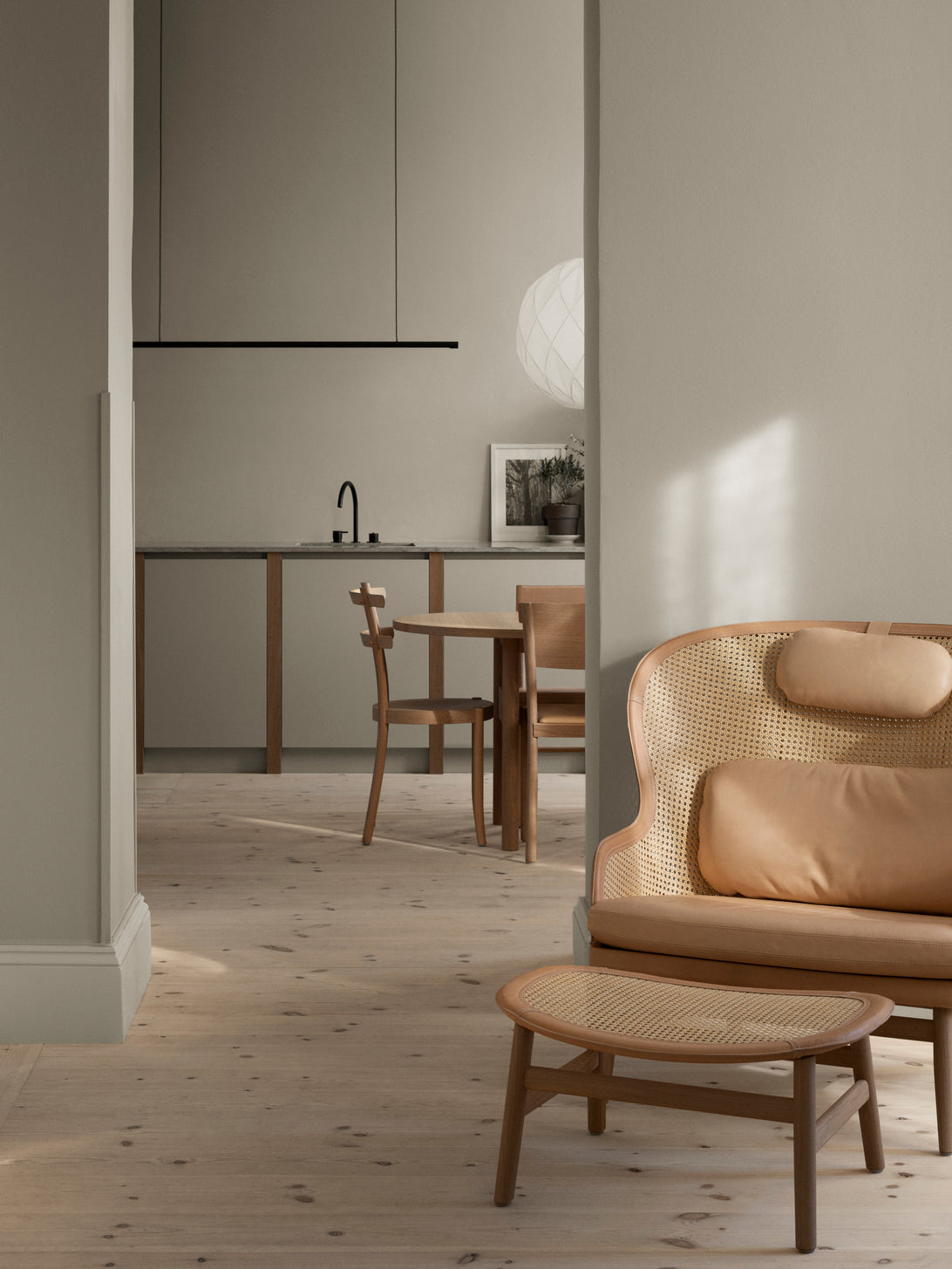 Dandy Footstool