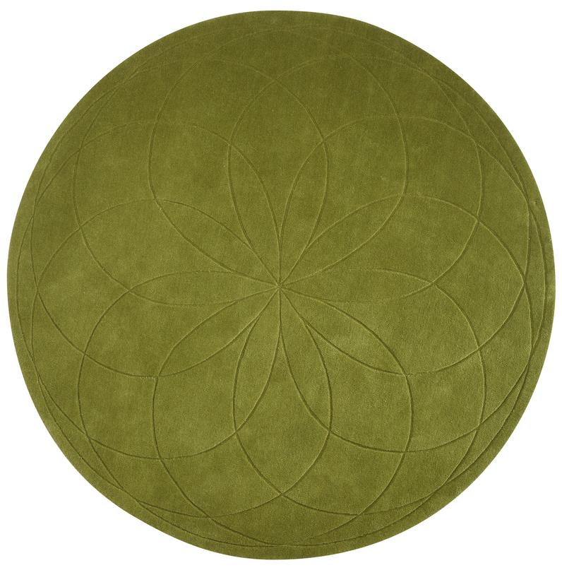 Designed by Broberg and Ridderstråle 2008. Round hand-tufted rug with a hand-cut pattern.