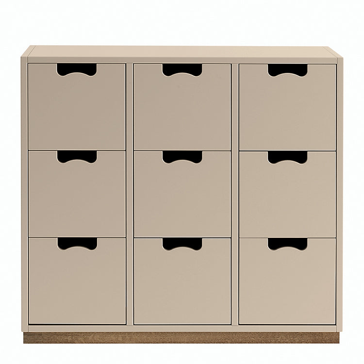 Designed by Thomas Sandell and Jonas Bohlin 1994.  The classic Snow Drawer B2 has 6 soft-closing drawers.